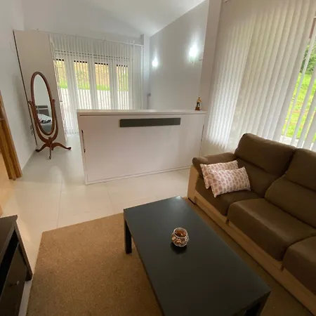 Apartment Caserio Ea Ea