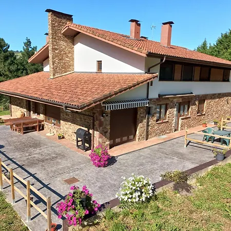 Caserio Ea Apartment