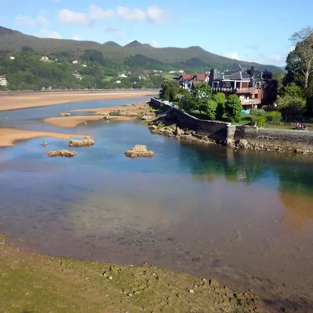 Caserio Ea アパート *