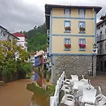 Caserio Ea 아파트